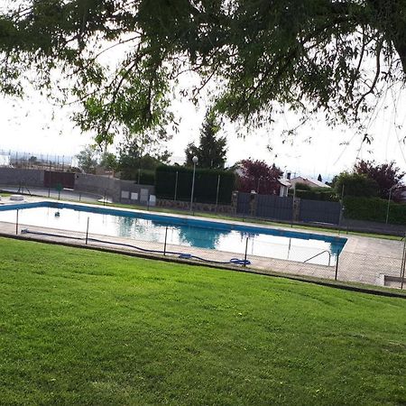 Apartament La Madriguera Otero de Herreros Zewnętrze zdjęcie