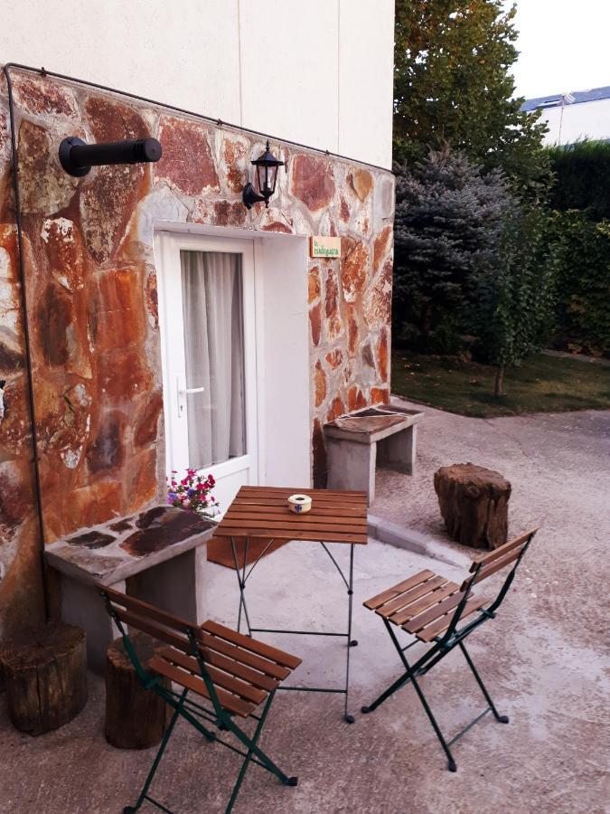 Apartament La Madriguera Otero de Herreros Zewnętrze zdjęcie
